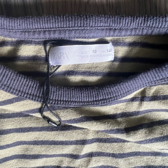 5/$20 olive and blue long sleeved tee by Zara size 10 - Picture 3 of 4